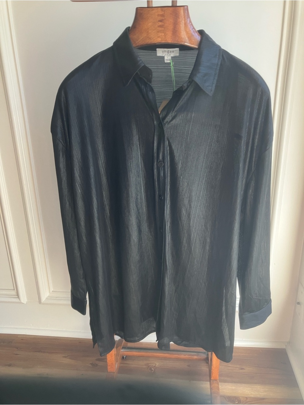Umgee Black Sheer Textured Button Down Tunic Blouse L